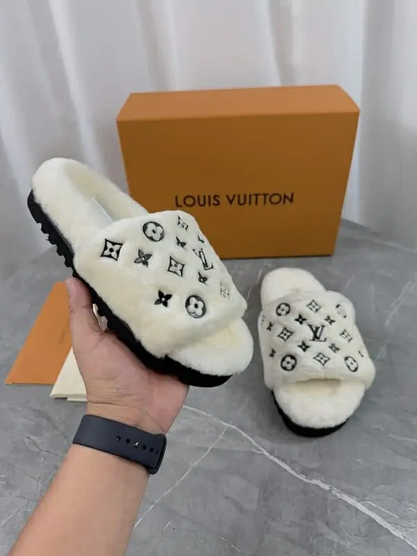 louis vuitton chaussons pour femme s_12667243